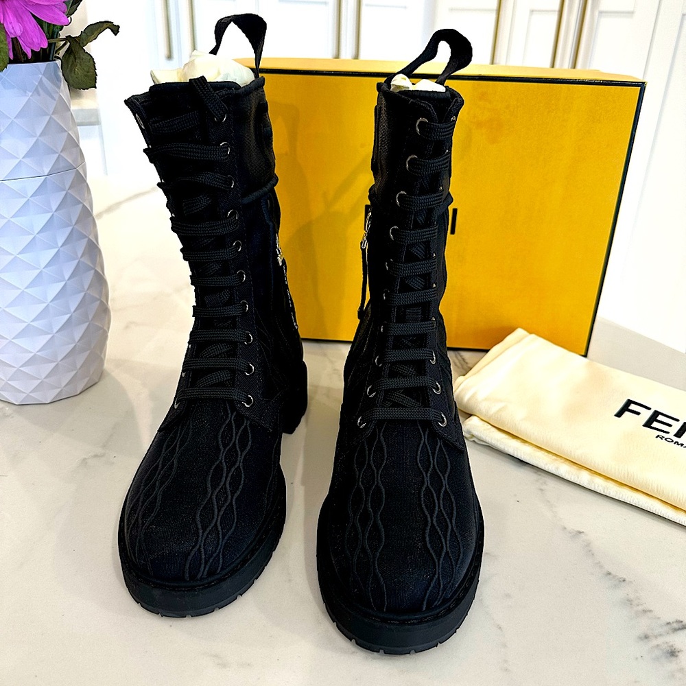 Fendi Boots - Picture 2 of 9